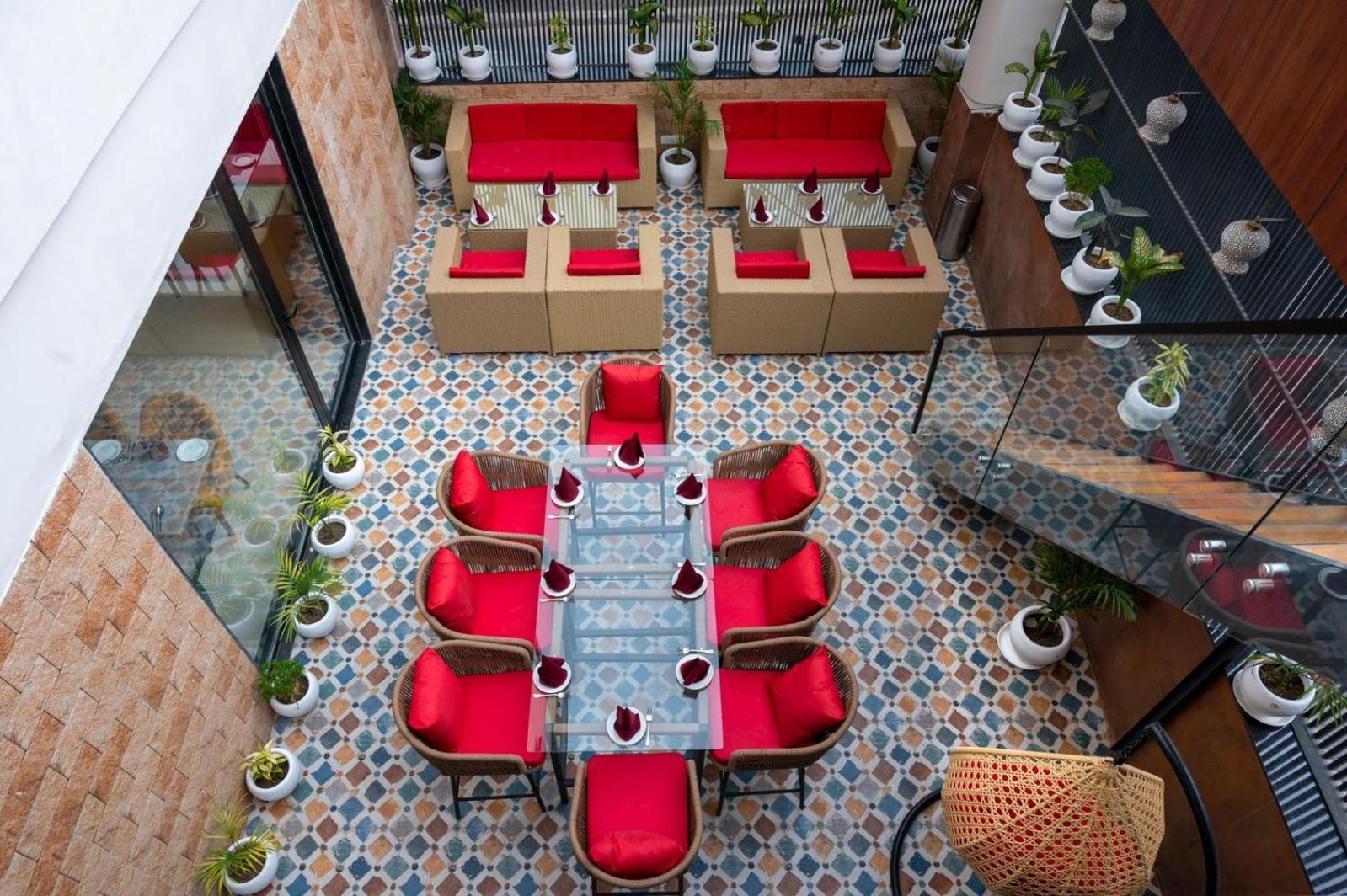 Classio Royale By Io Hotels Near Golden Temple Amritsar Exterior foto