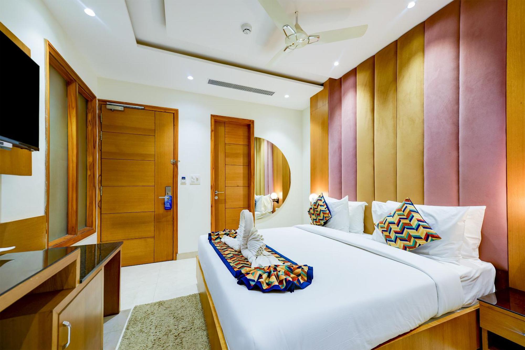 Classio Royale By Io Hotels Near Golden Temple Amritsar Exterior foto